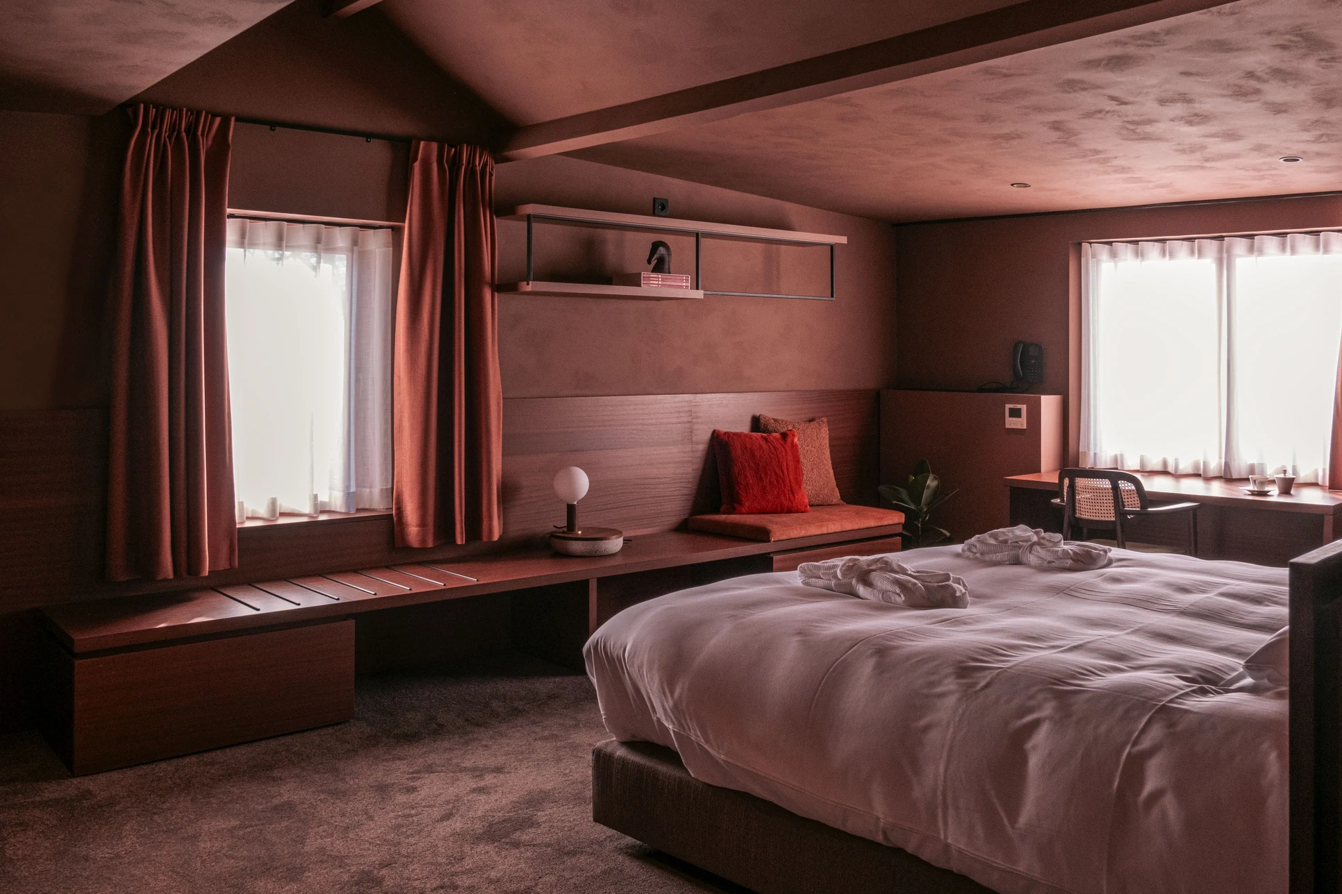 Silkstone mineral finish in a bedroom interior