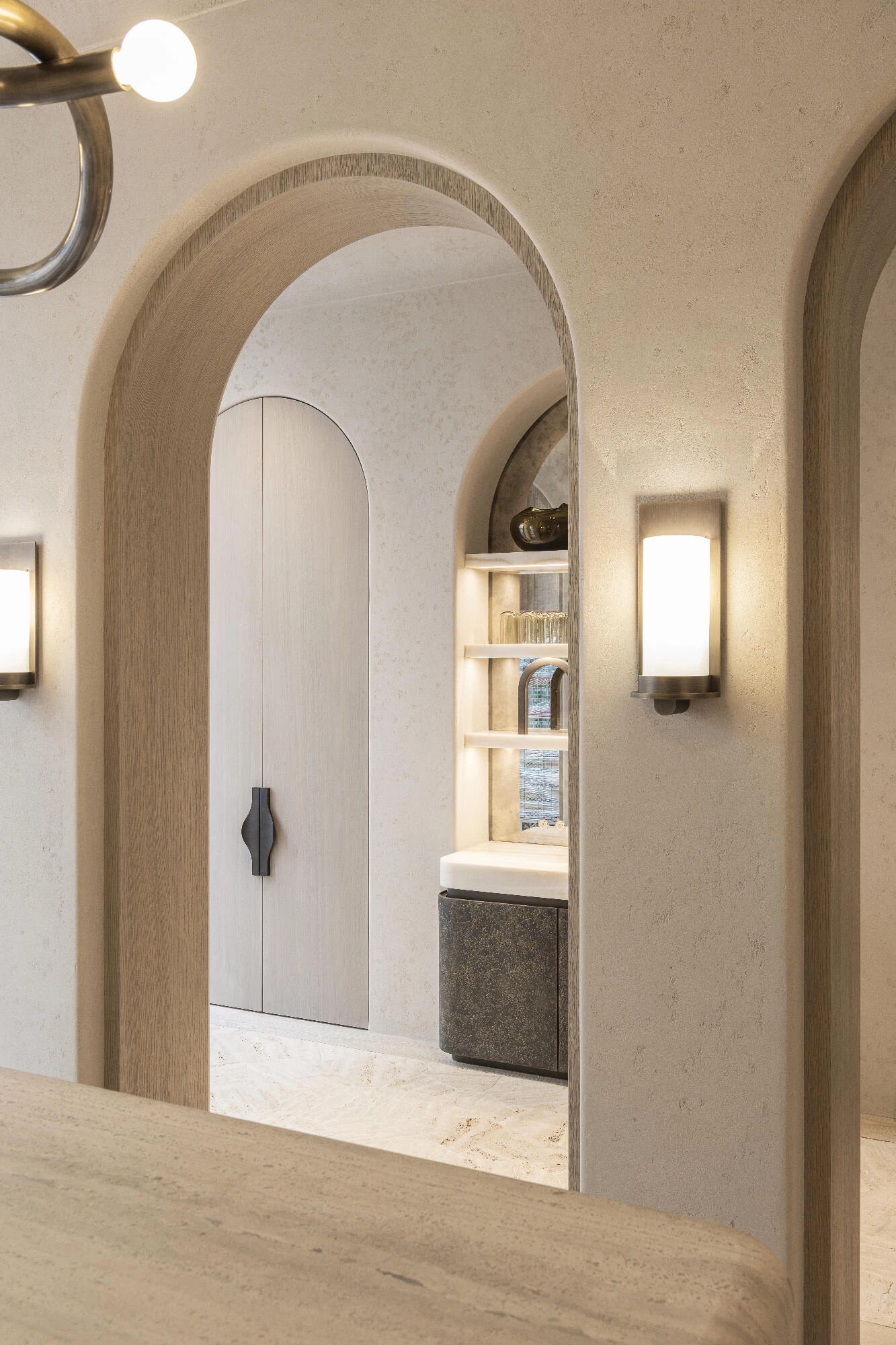 Detail of edges, shapes and textures in the showroom